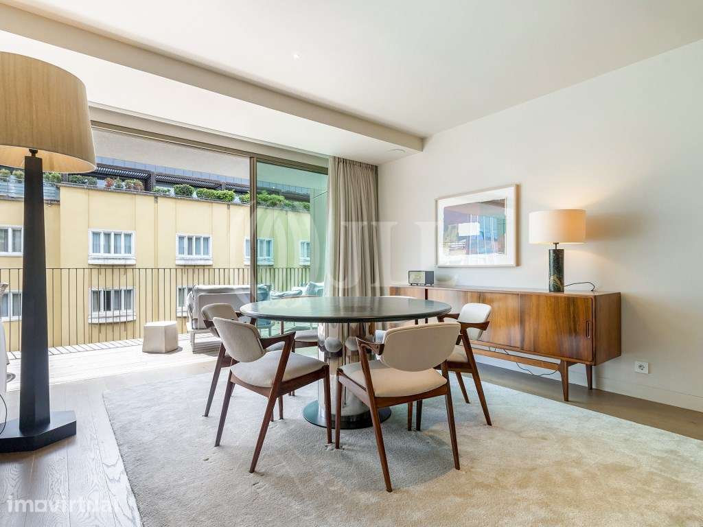 Apartamento T2 junto à Avenida da Liberdade, em Lisboa - Grande imagem: 4/32