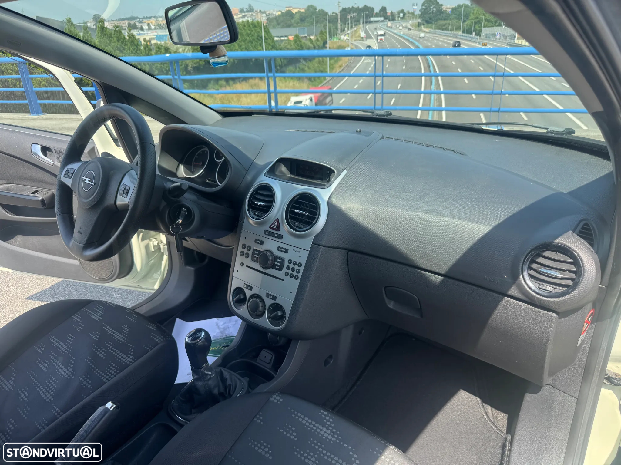 Opel Corsa 1.2 City FlexFuel - 22
