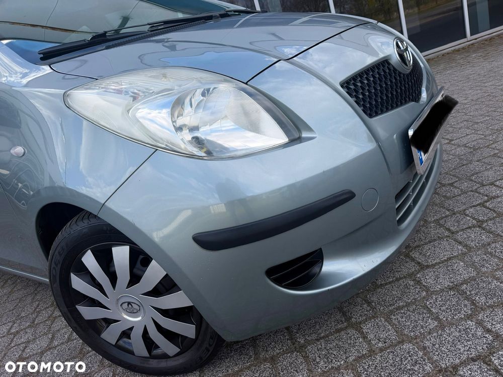 Toyota Yaris 1.3 Luna A/C - 17