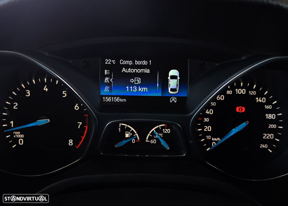 Ford Focus 1.0 EcoBoost S&S ST-LINE - 22
