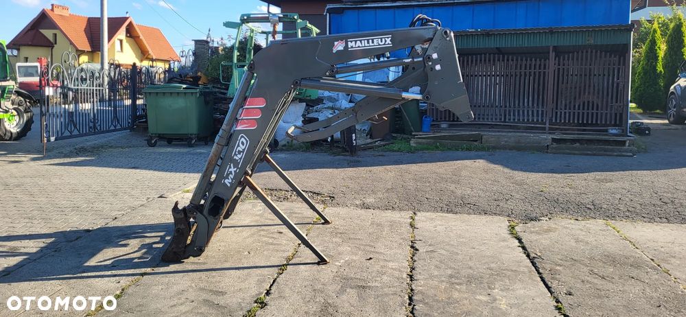 Massey Ferguson Mailleux MX100 Renault