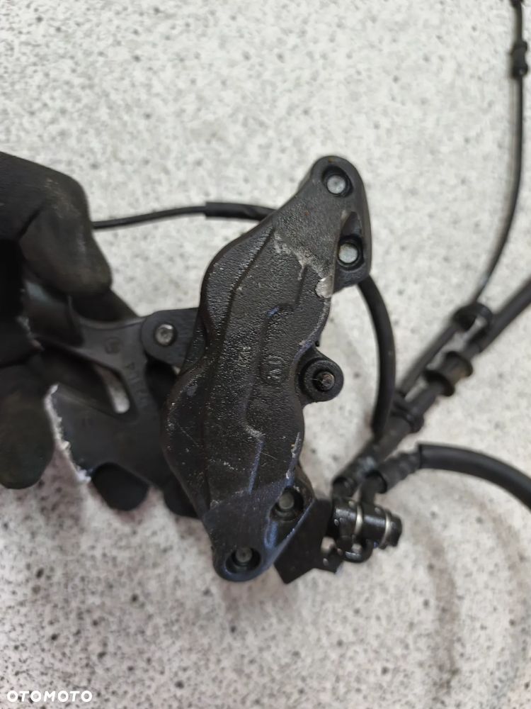 Zaciski hamulcowe przód, czujnik ABS Kawasaki Z900 Z 900 2022 - 11