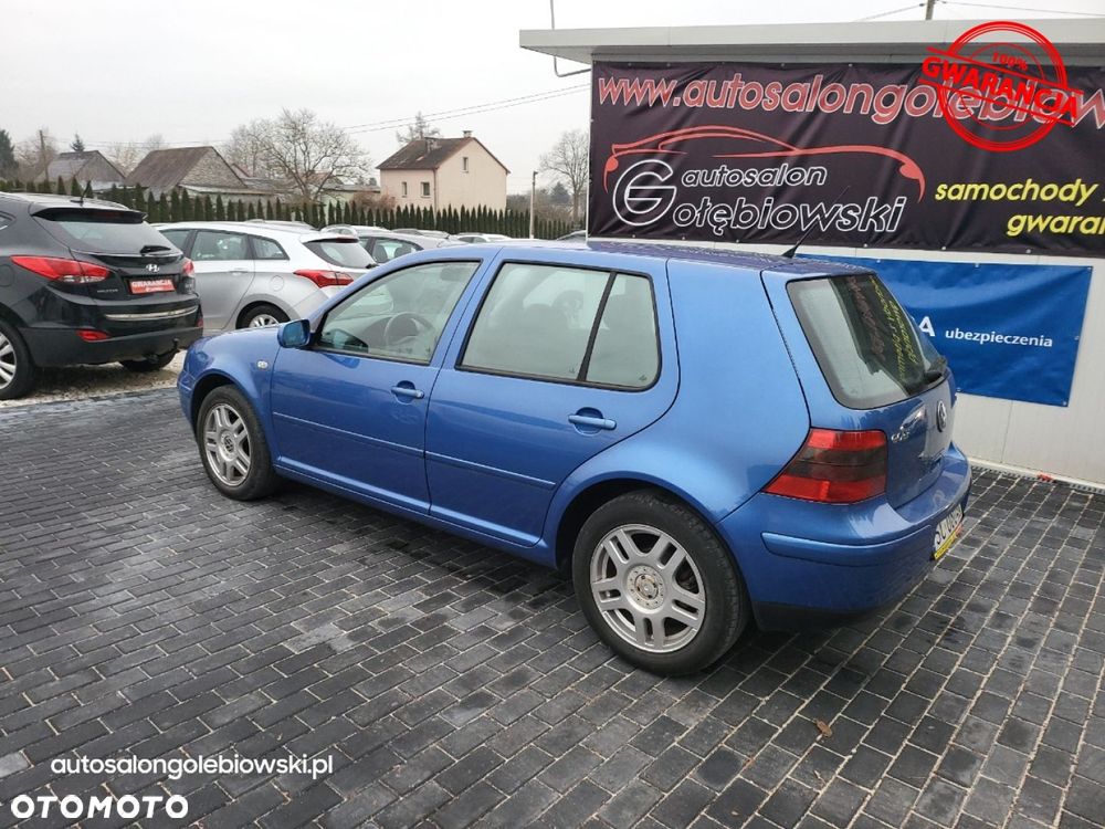 Volkswagen Golf - 4