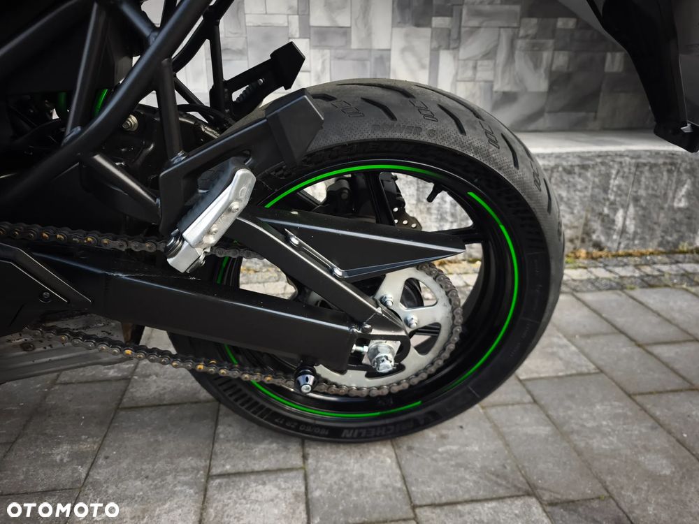 Kawasaki Versys 650 - 13