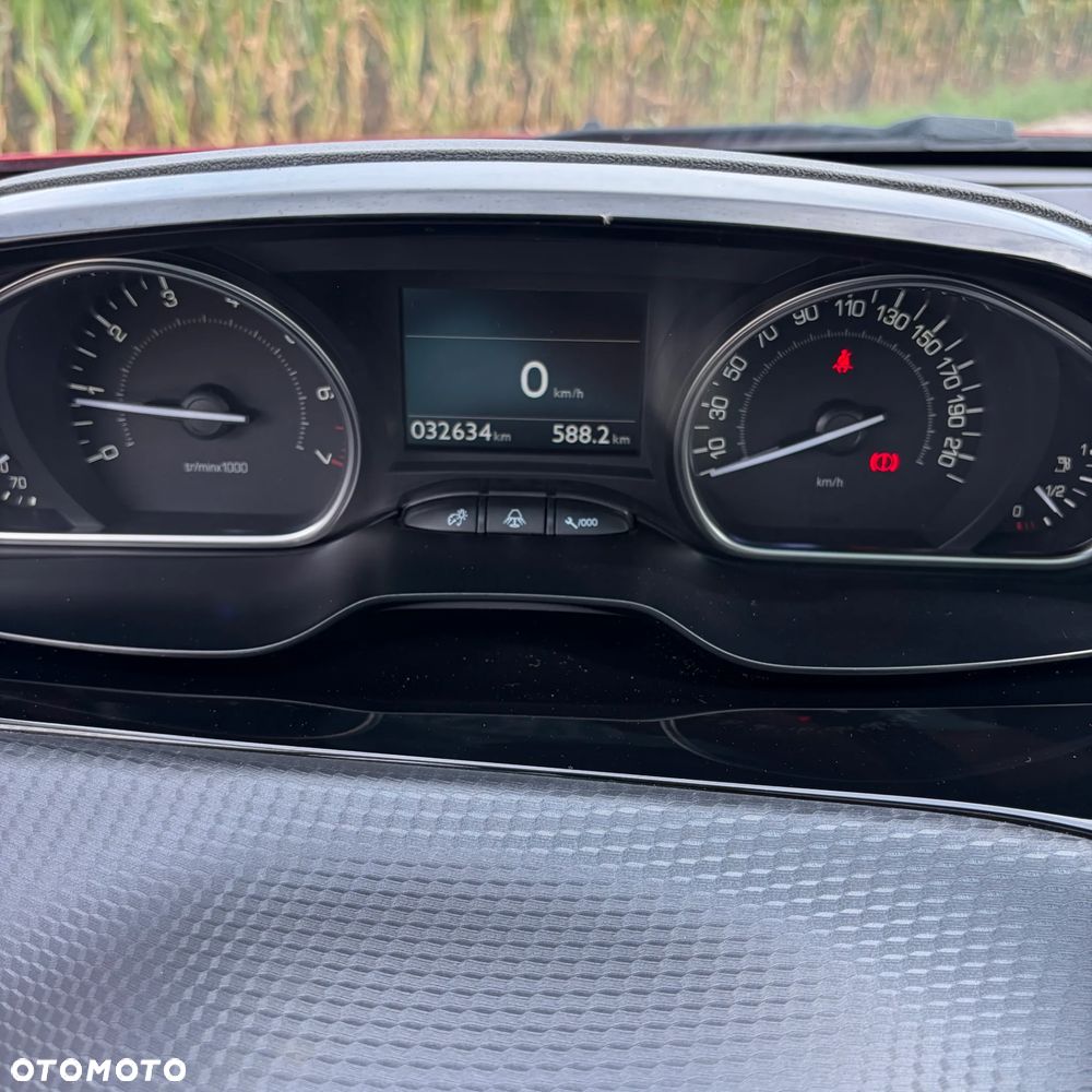 Peugeot 2008 1.2 Pure Tech GPF Allure S&S - 21