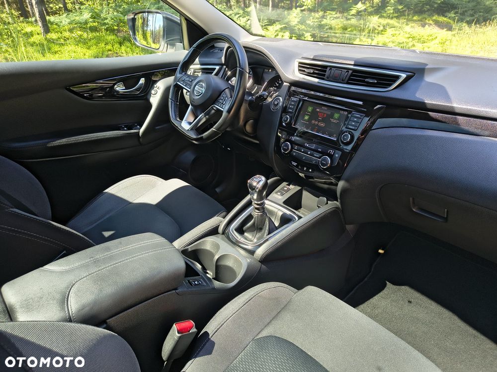 Nissan Qashqai 1.3 DIG-T N-WAY - 9