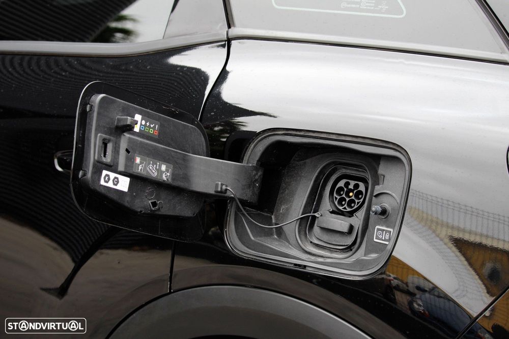 Citroën e-C4 50 kWh Shine - 11