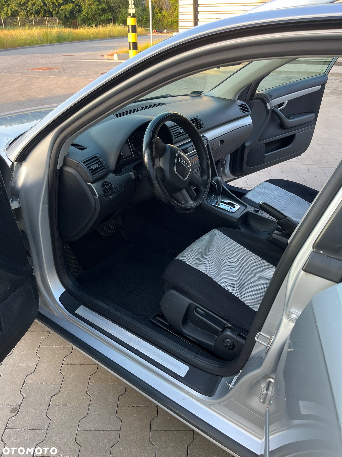Audi A4 Avant 2.0 TDI Multitronic - 17