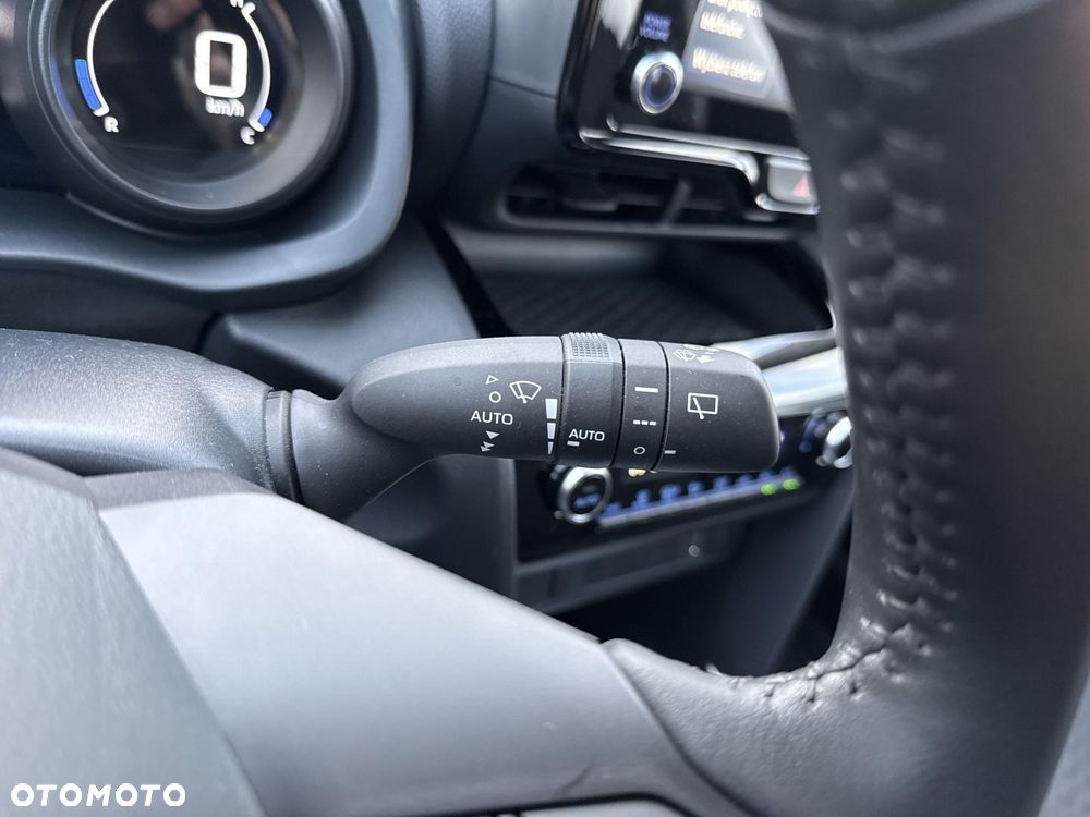 Toyota Yaris Cross Hybrid 1.5 Comfort - 20