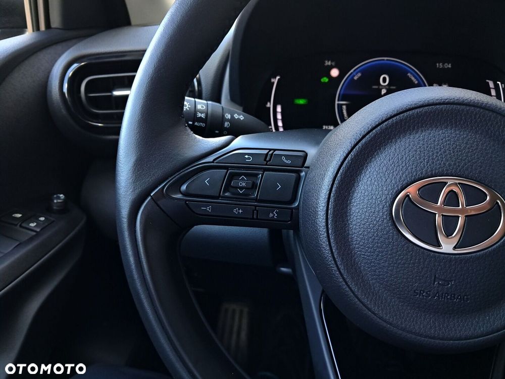 Toyota Yaris Hybrid 1.5 Style - 18