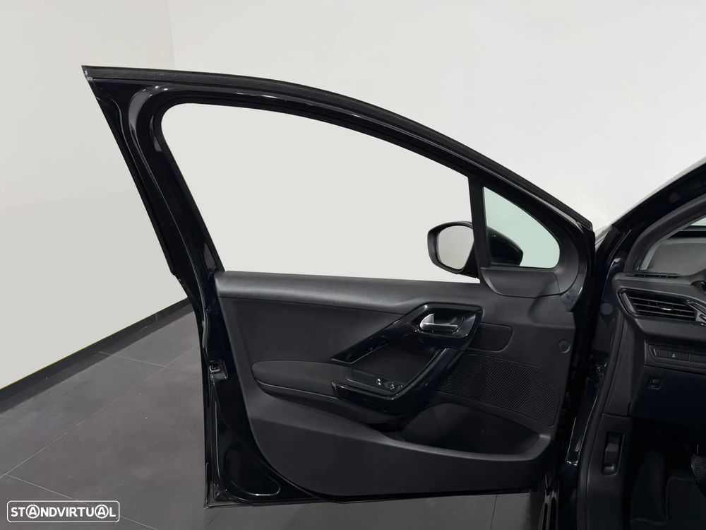 Peugeot 208 1.6 BlueHDi Style - 16