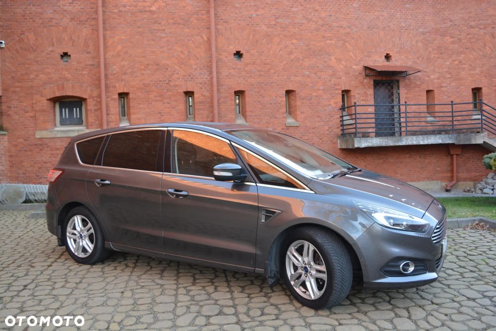 Ford S-Max 2.0 TDCi Titanium PowerShift - 16