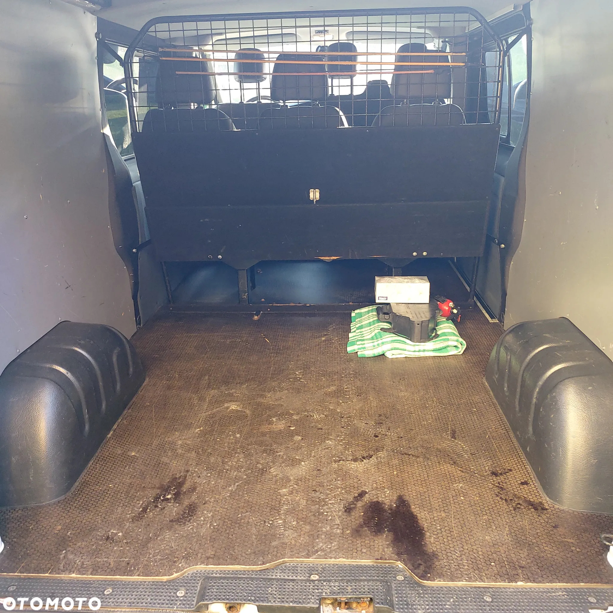 Renault Trafic - 8