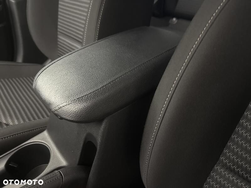 Kia Ceed 1.5 T-GDI M - 19