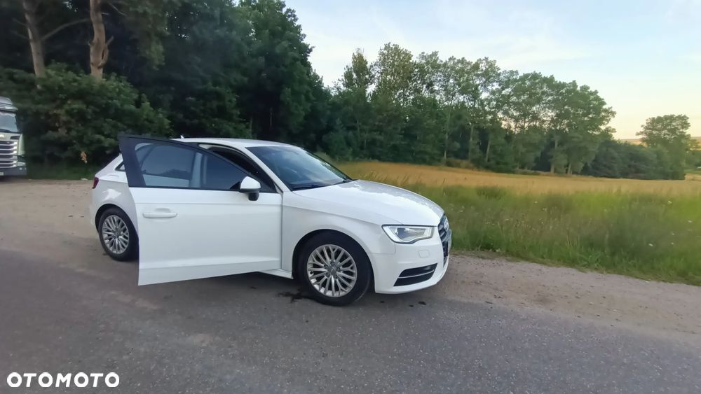 Audi A3 Sportback 1.6 TDI Sport - 8