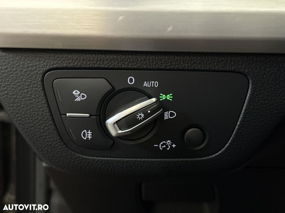 Audi Q5 Sportback - 16