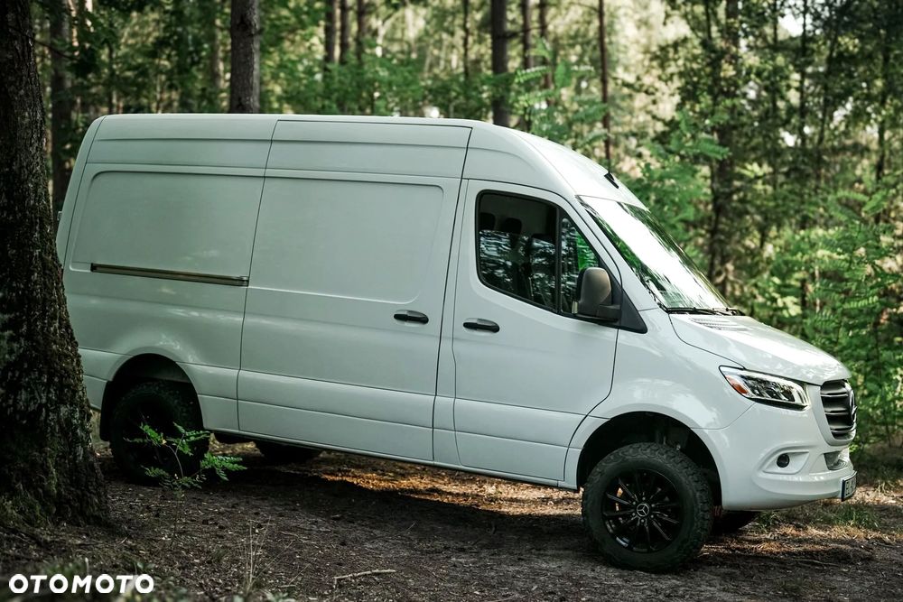 Mercedes-Benz Sprinter - 3