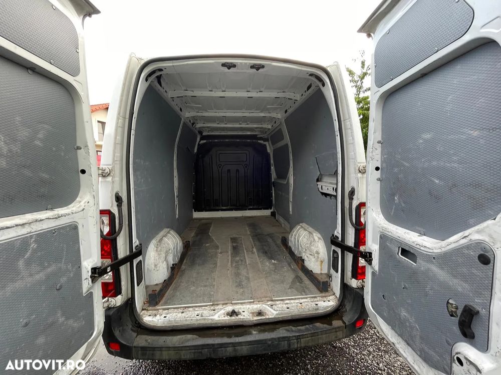 Renault Master - 15