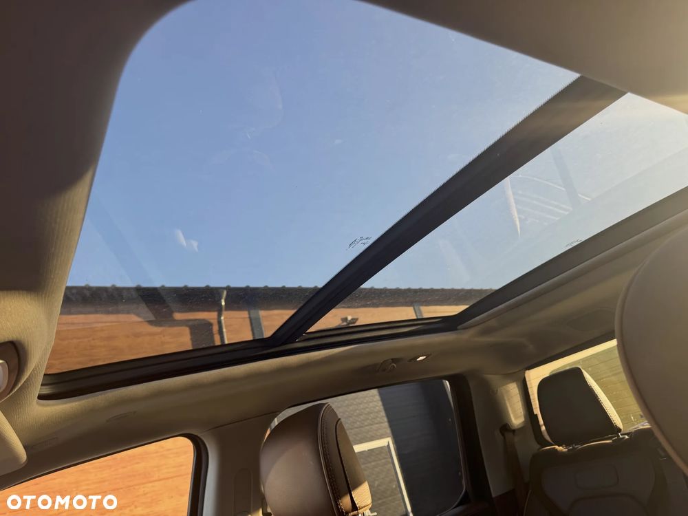 Dodge RAM 1500 5.7 4x4 - 19