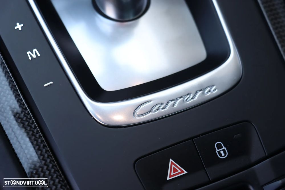 Porsche 911 (991) Carrera 4 GTS PDK - 45