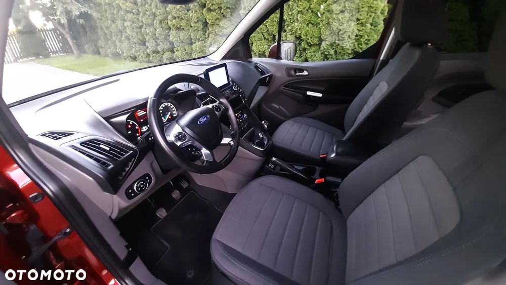 Ford Tourneo Connect 1.5TDCi Start-Stop Titanium - 28