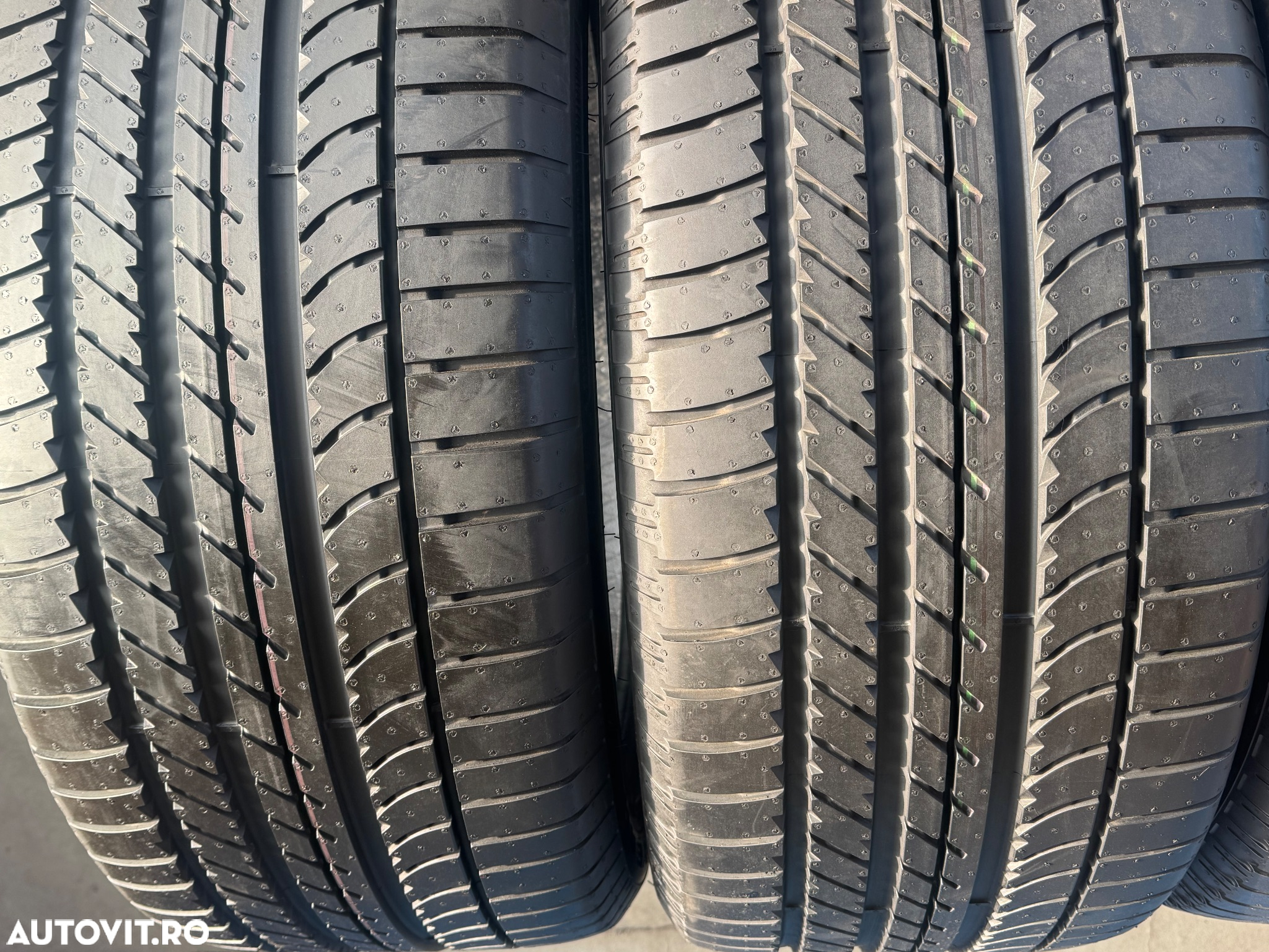 Vând 4 anvelope 295/40/22 goodyear de vară noi - 3