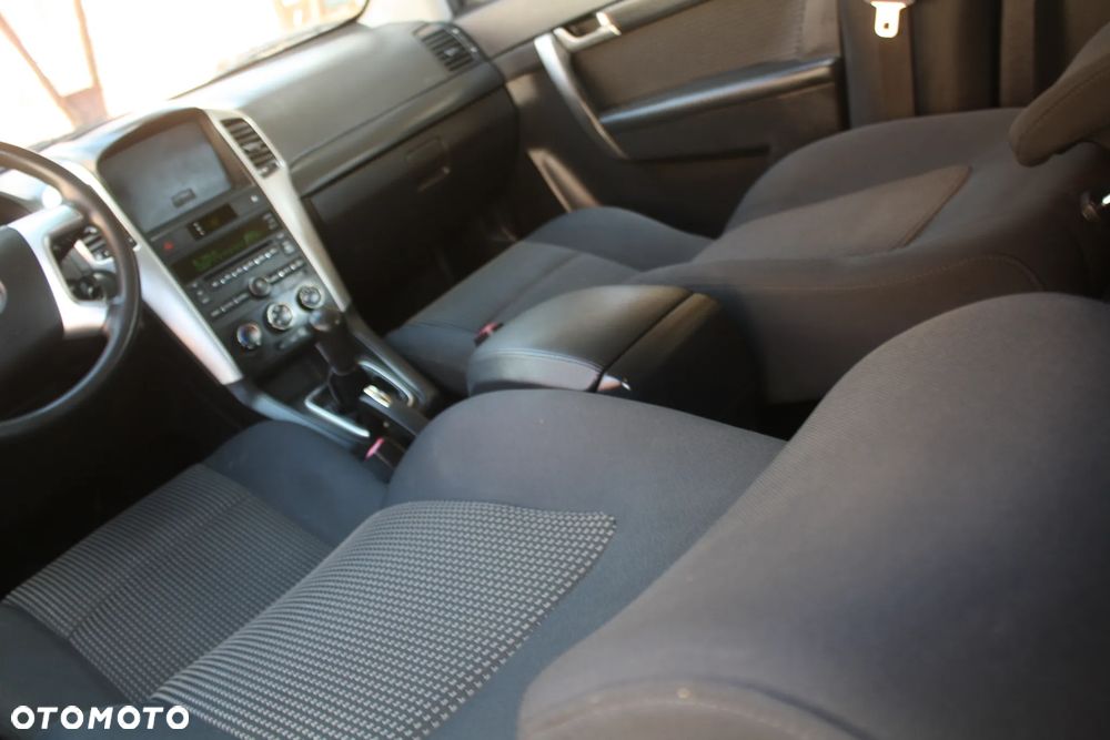 Chevrolet Captiva 2.4 2WD 5 Sitzer LS - 26