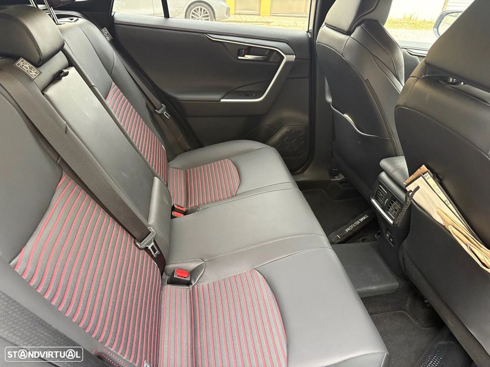 Toyota RAV4 2.5 HDF Plug-in Comfort AWD-i - 6
