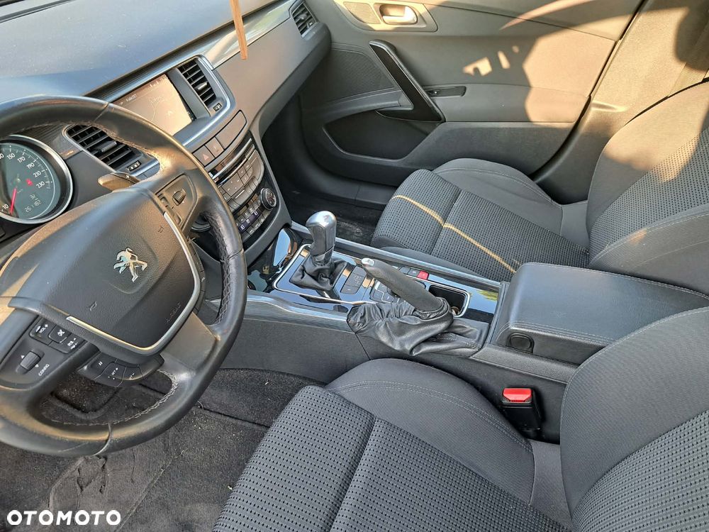 Peugeot 508 1.6 e-HDi Active S&S - 10