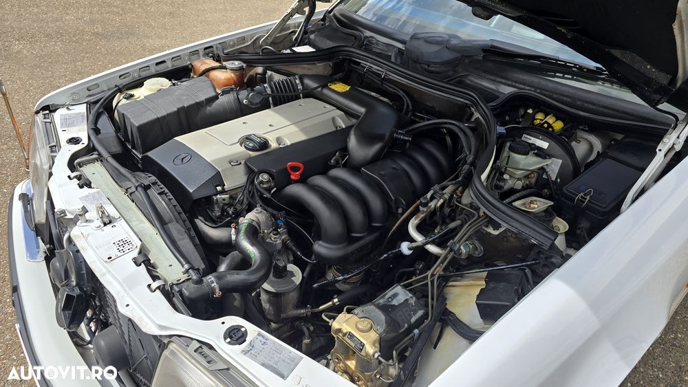 Mercedes-Benz W124 - 30