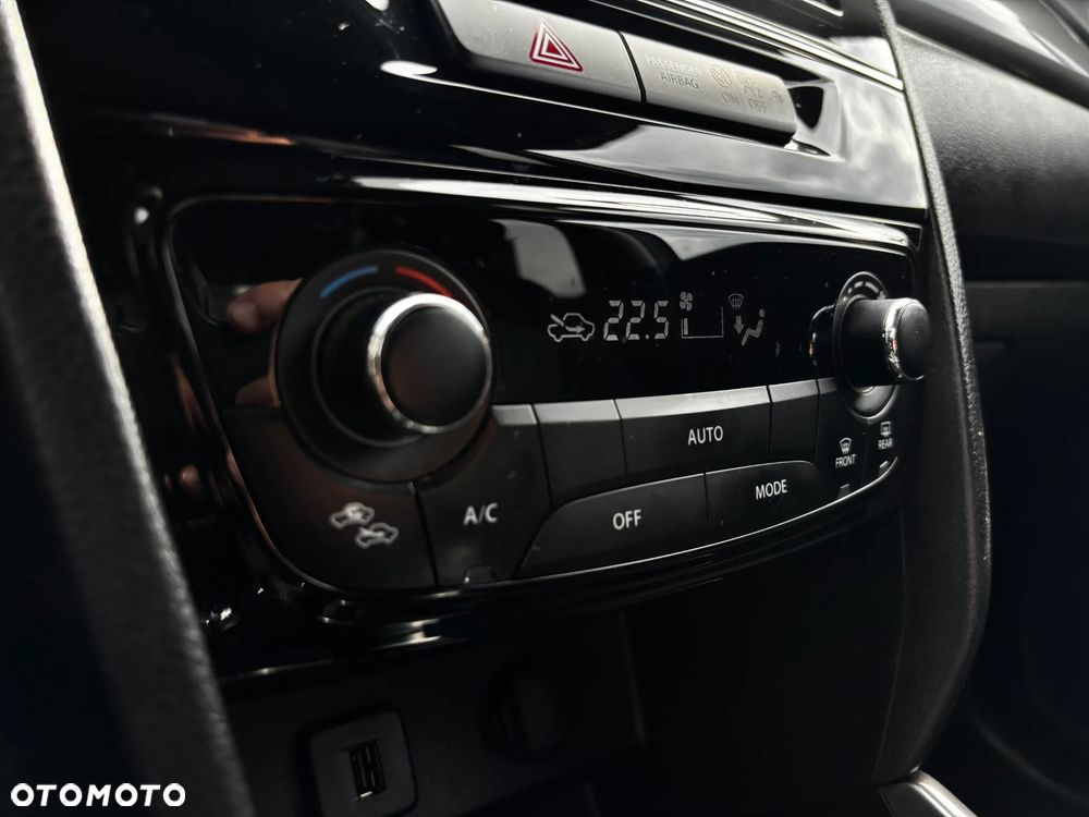 Suzuki Vitara - 16