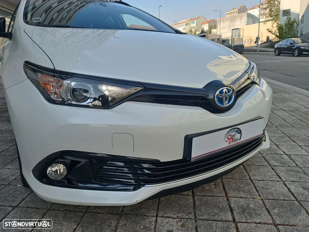Toyota Auris Touring Sports 1.8 HSD Exclusive +TSS+Navi - 4