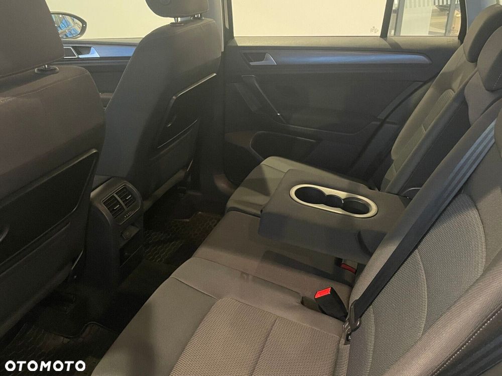 Volkswagen Golf Sportsvan - 13