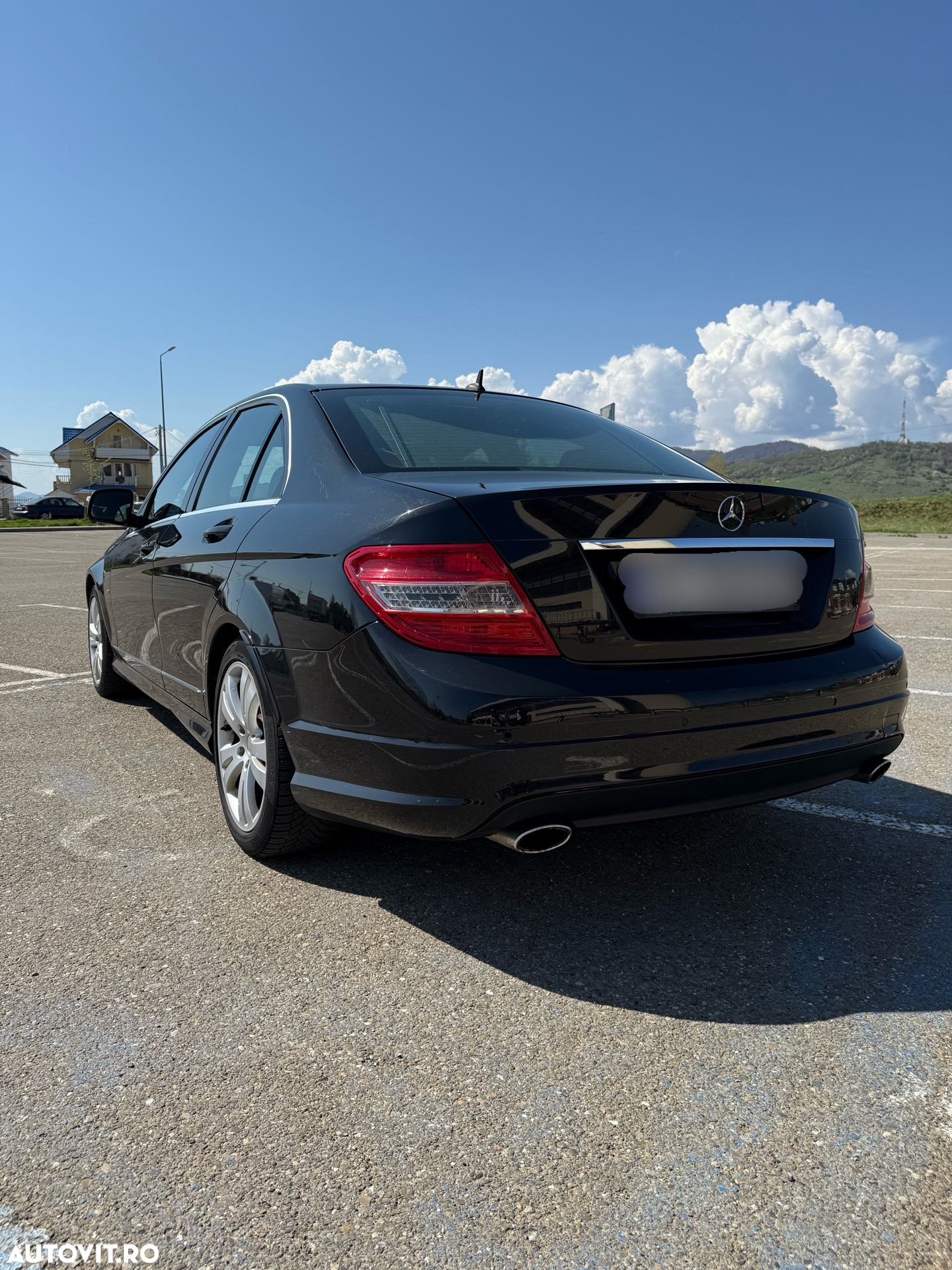 Mercedes-Benz C - 4
