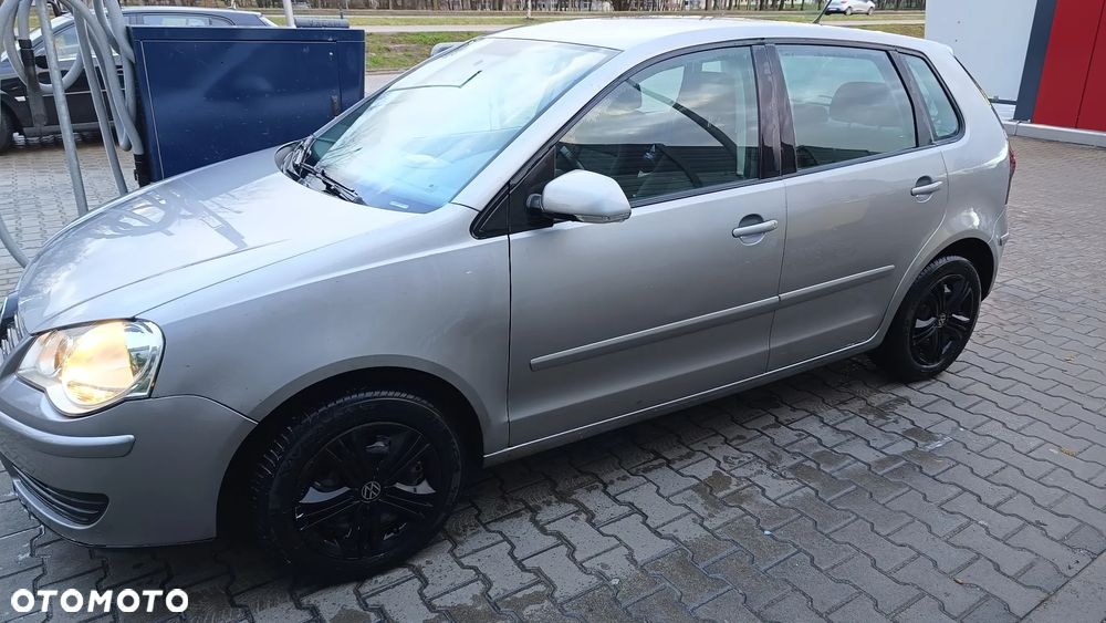Volkswagen Polo 1.4 FSI - 5