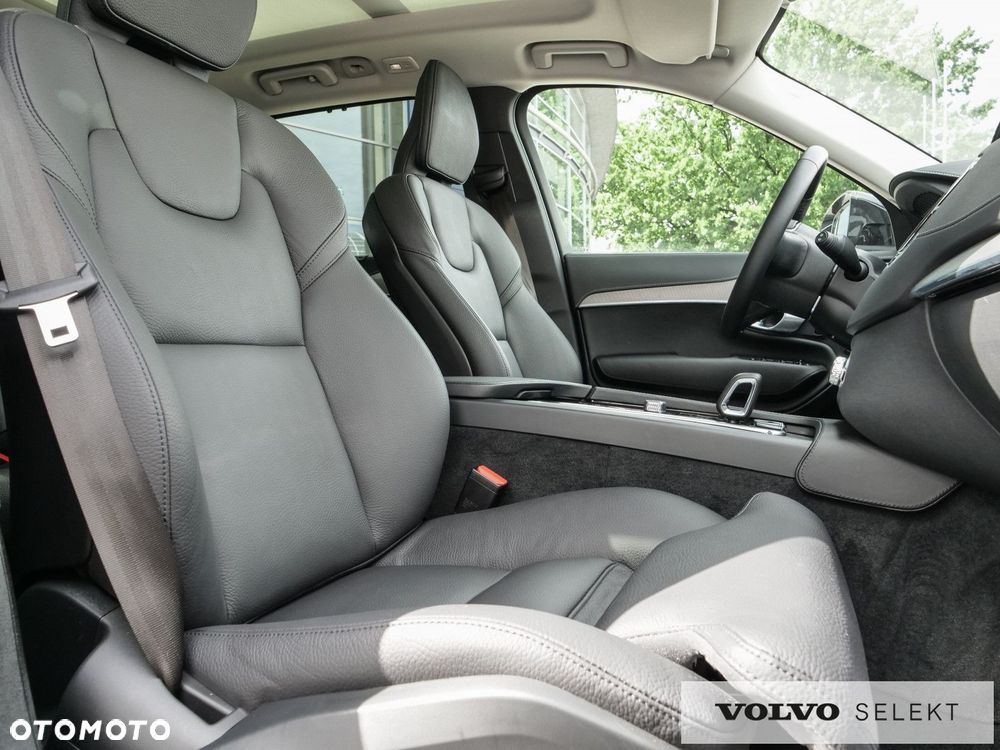 Volvo XC 90 - 29