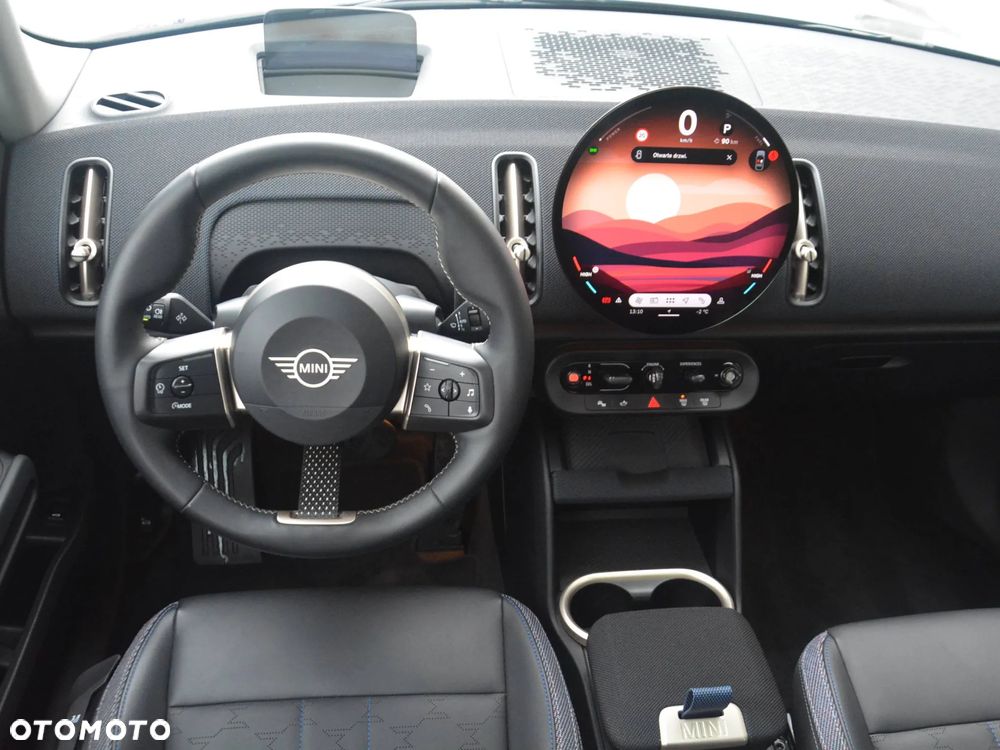 MINI Countryman C Classic Trim - 6