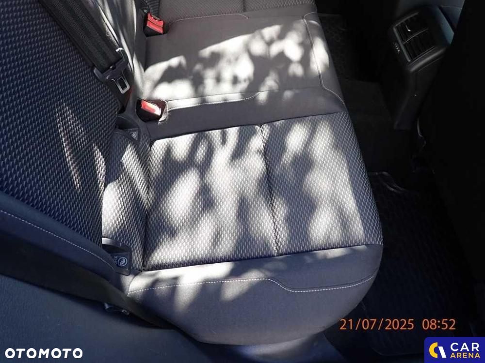 Volkswagen Golf - 19