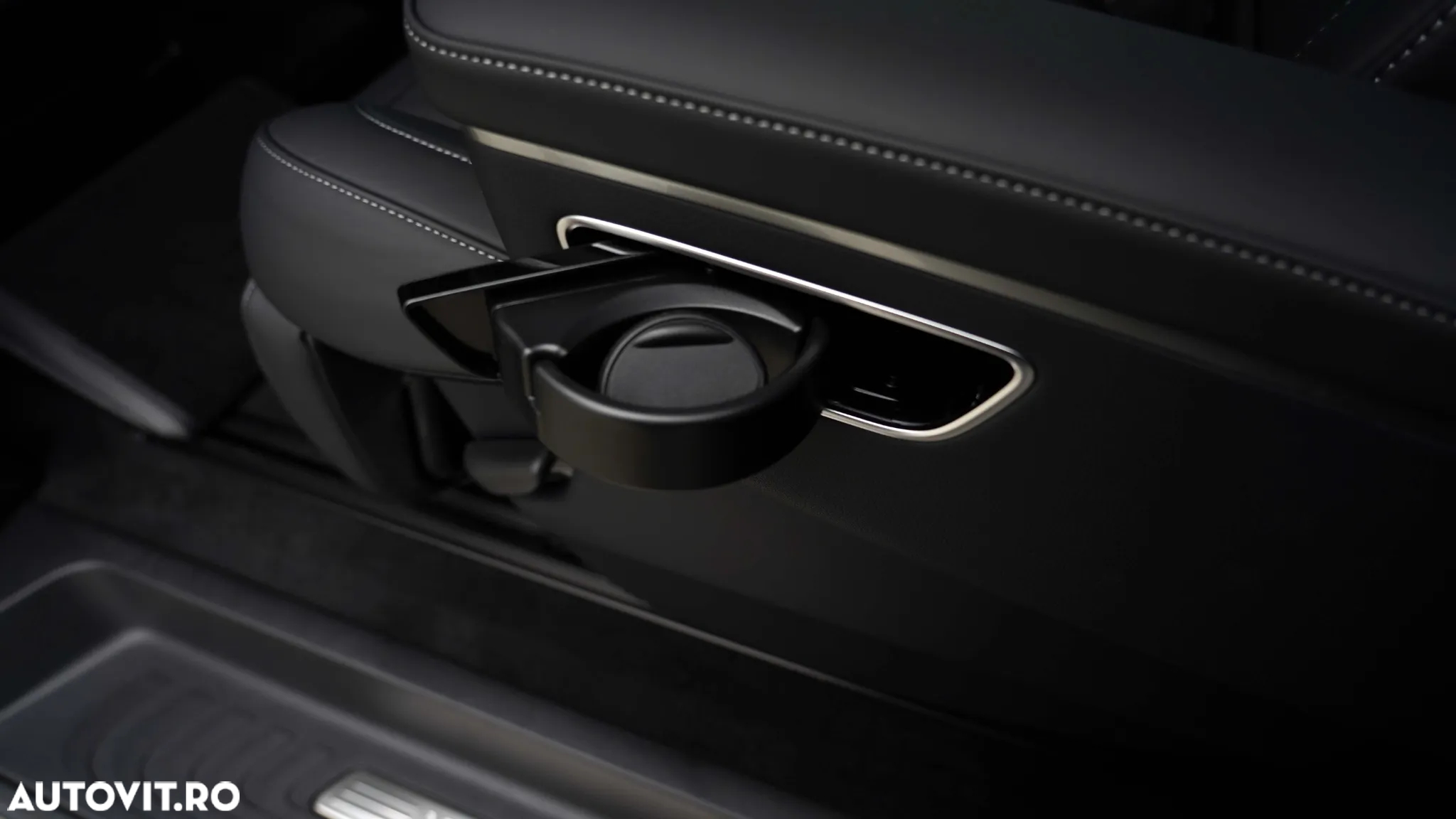 Mercedes-Benz V 300 d Combi Lung 237 CP AWD 9AT AVANTGARDE EDITION - 28