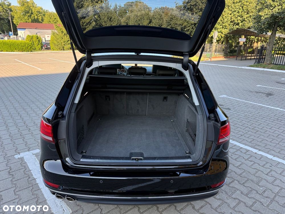 Audi A4 Avant 2.0 TDI Sport S tronic - 18