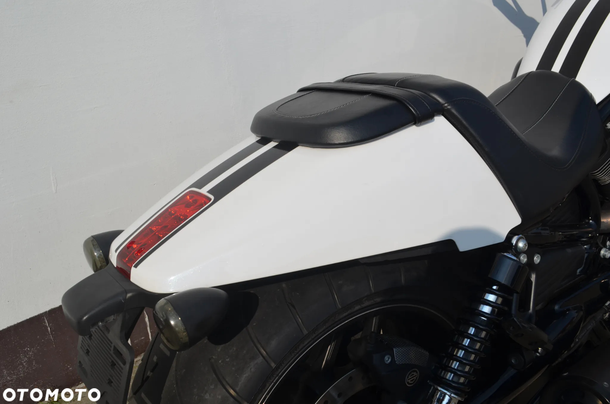 Harley-Davidson V-Rod Night Rod - 14