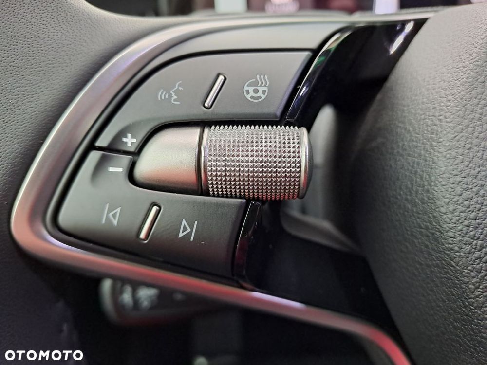 Skoda Superb 2.0 TDI SCR 4x4 L&K DSG - 14