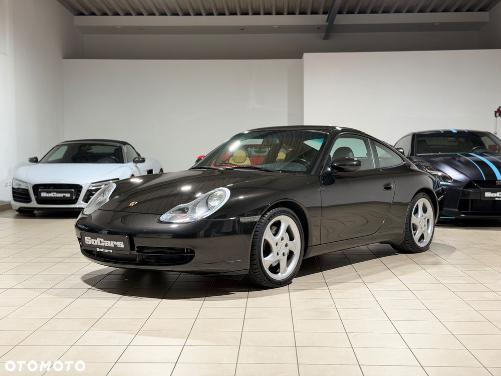 Porsche 911 Carrera 4