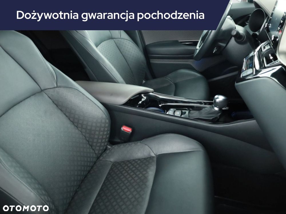 Toyota C-HR - 9