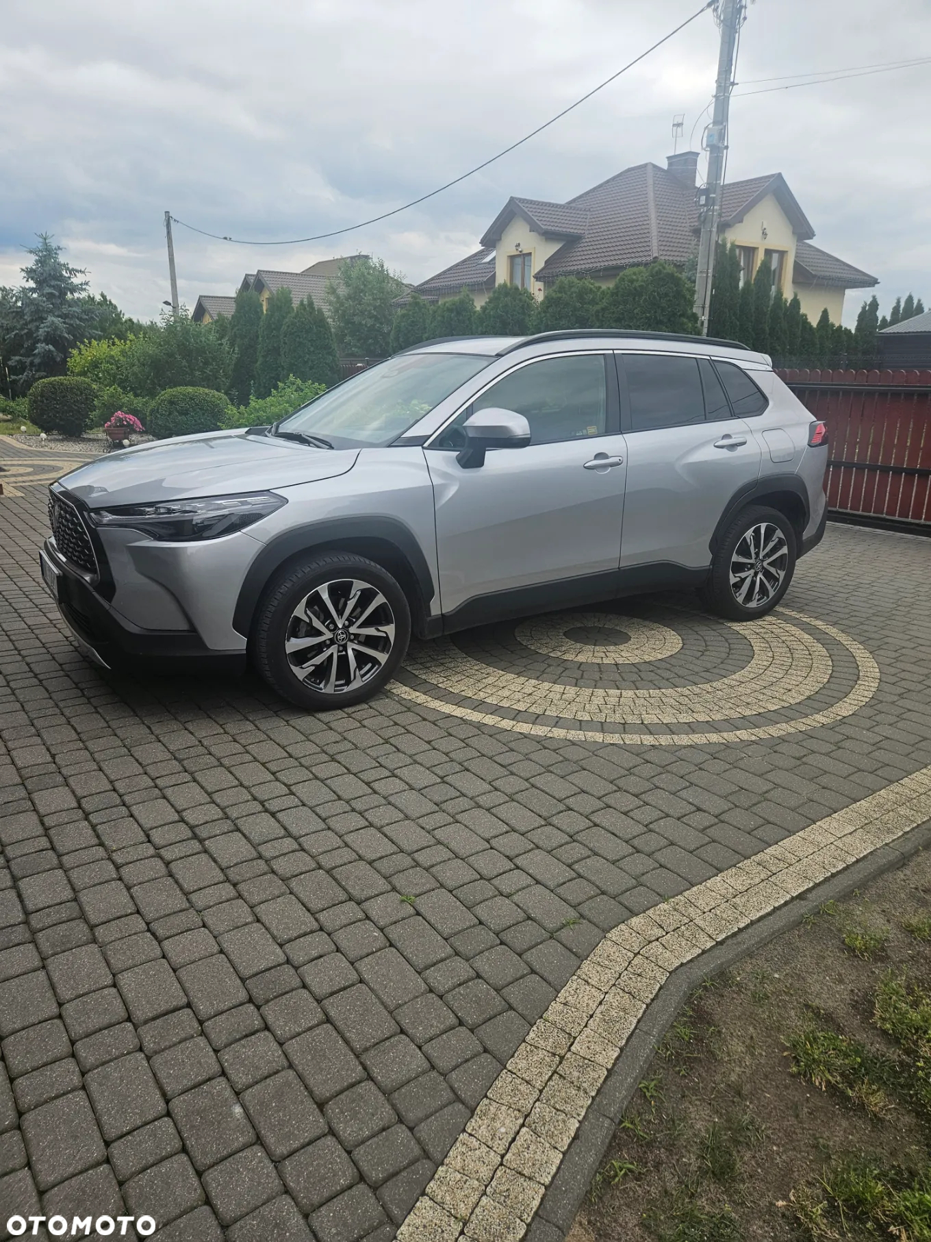Toyota Corolla Cross - 3