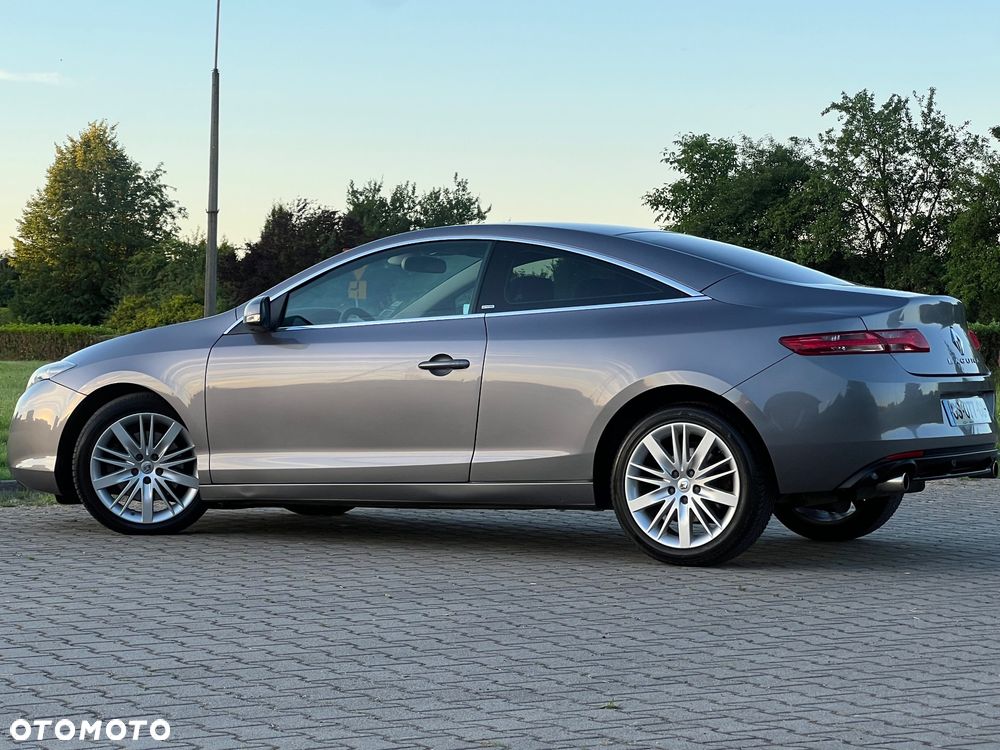 Renault Laguna dCi 180 FAP GT - 32