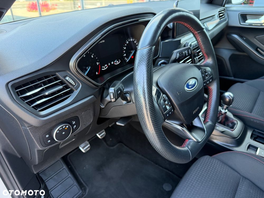 Ford Focus 2.0 TDCi ST-Line Black ASS - 24