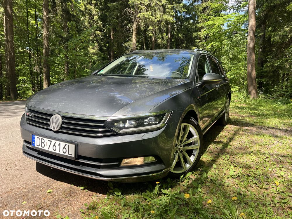 Volkswagen Passat - 2