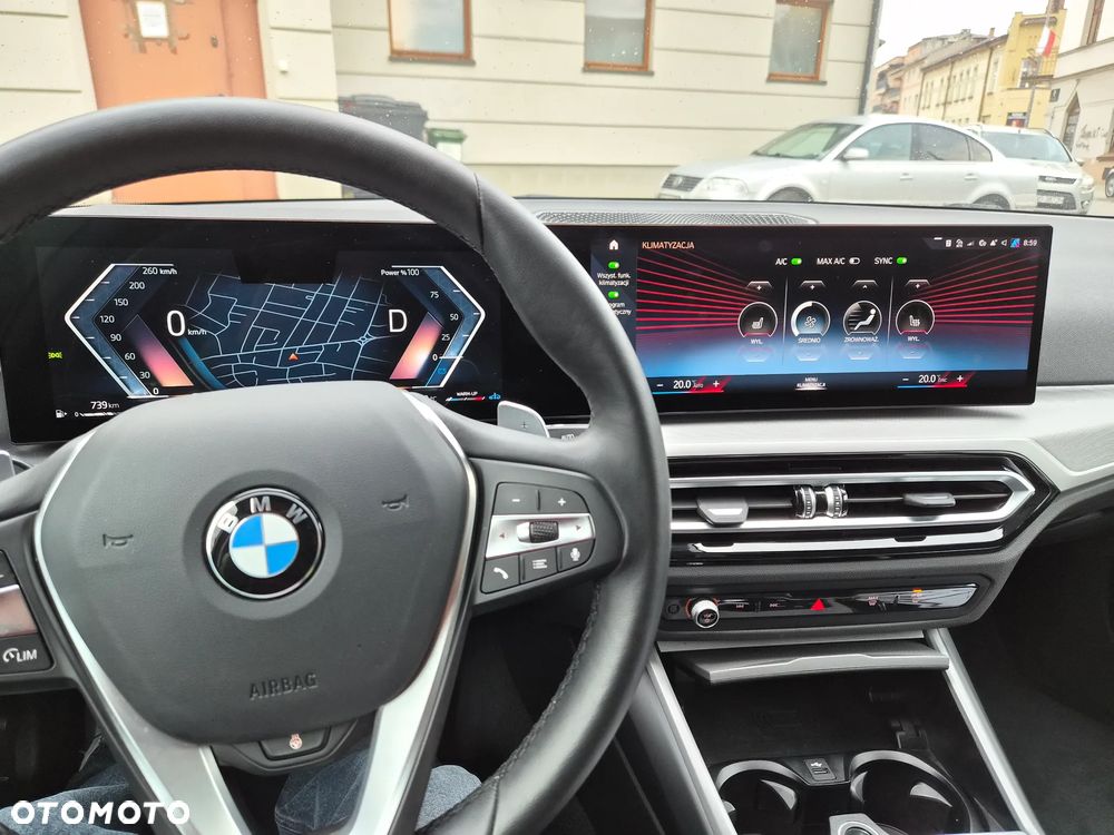 BMW Seria 3 318d - 22