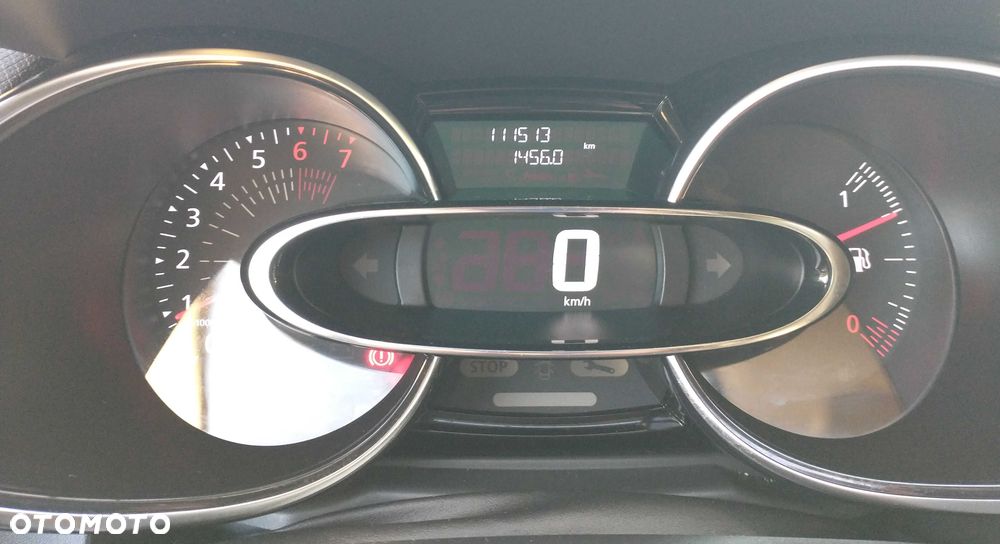 Renault Clio - 6